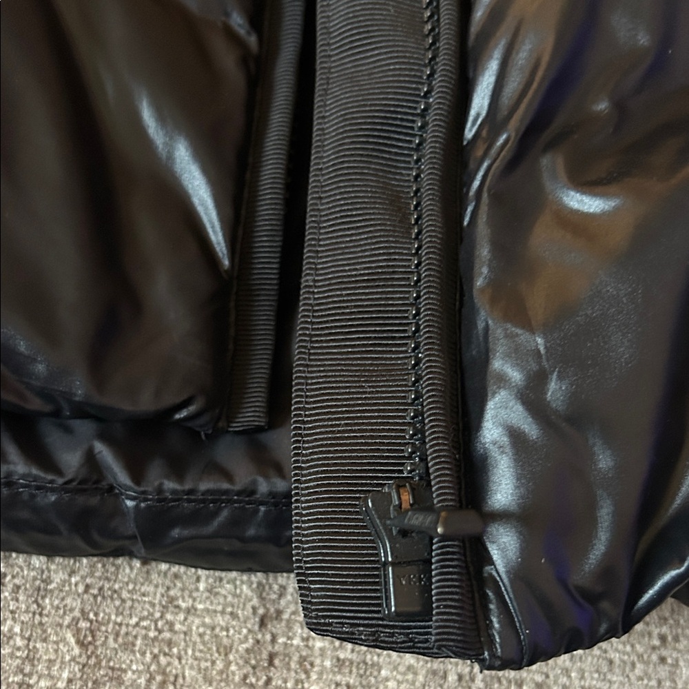Athleta Women’s Black Glossy Puffer Jacket - Picture 8 of 16
